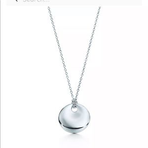 Elsa Peretti Round pendant in sterling silver